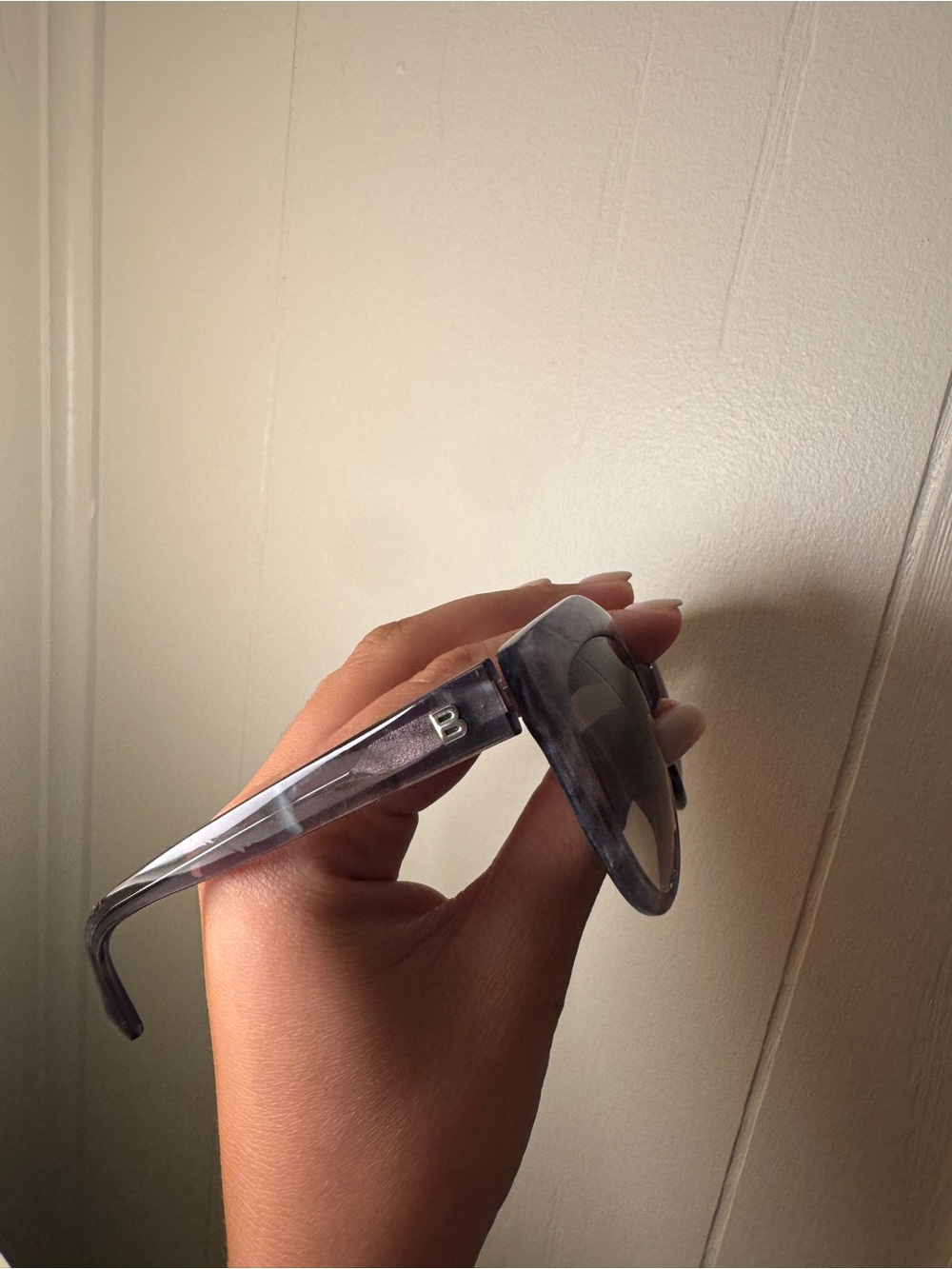 Balenciaga BA48 cat-eye Sunglasses - Picture 4 of 5